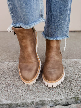 Corky's Take A Hike Boot