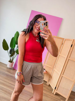 On The Move Tank-Red