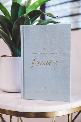 The Wordsearch Book: Presence with Quotes & Scriptures