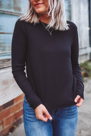 Jess Top-Black-Thread & Supply