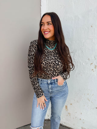 Sofia Leopard Top-Brown