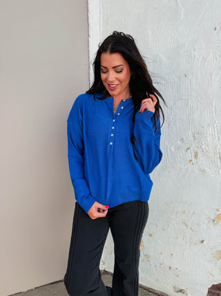Kiara Henley Sweater-Blue