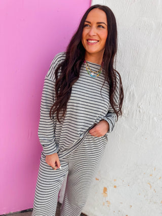 Wrapped In Comfort Stripe Set
