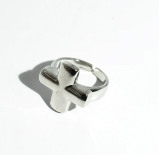 Chunky Cross Ring Silver