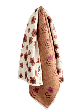 Amber Fields: Reversible Hand Towel - Crae.Home