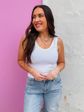 Reversible Scallop Edge Tank-White