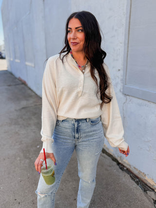 Liliana Henley Sweater-Cream