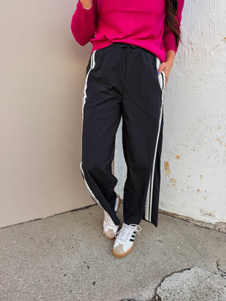 On A Roll Pants-Black
